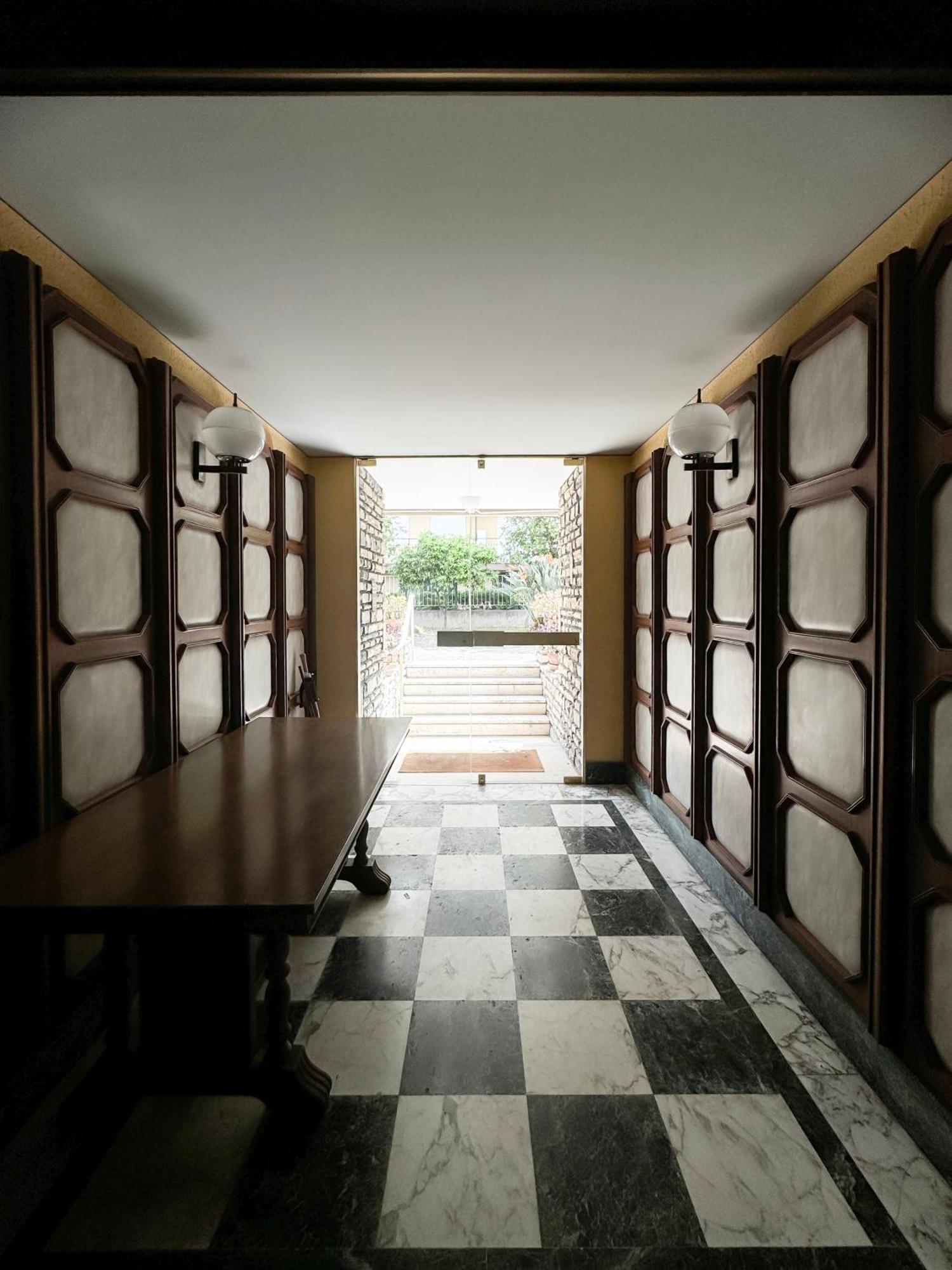 Casa Febo, In Centro Con Parcheggio Privato A 200 Mt Dal Mare Hotell Bordighera Exteriör bild